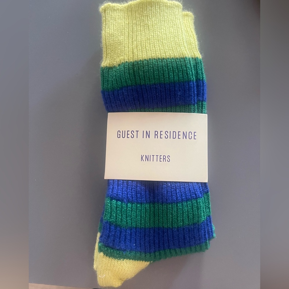 Guest in residence nwt cashmere tri color socks - Picture 2 of 2